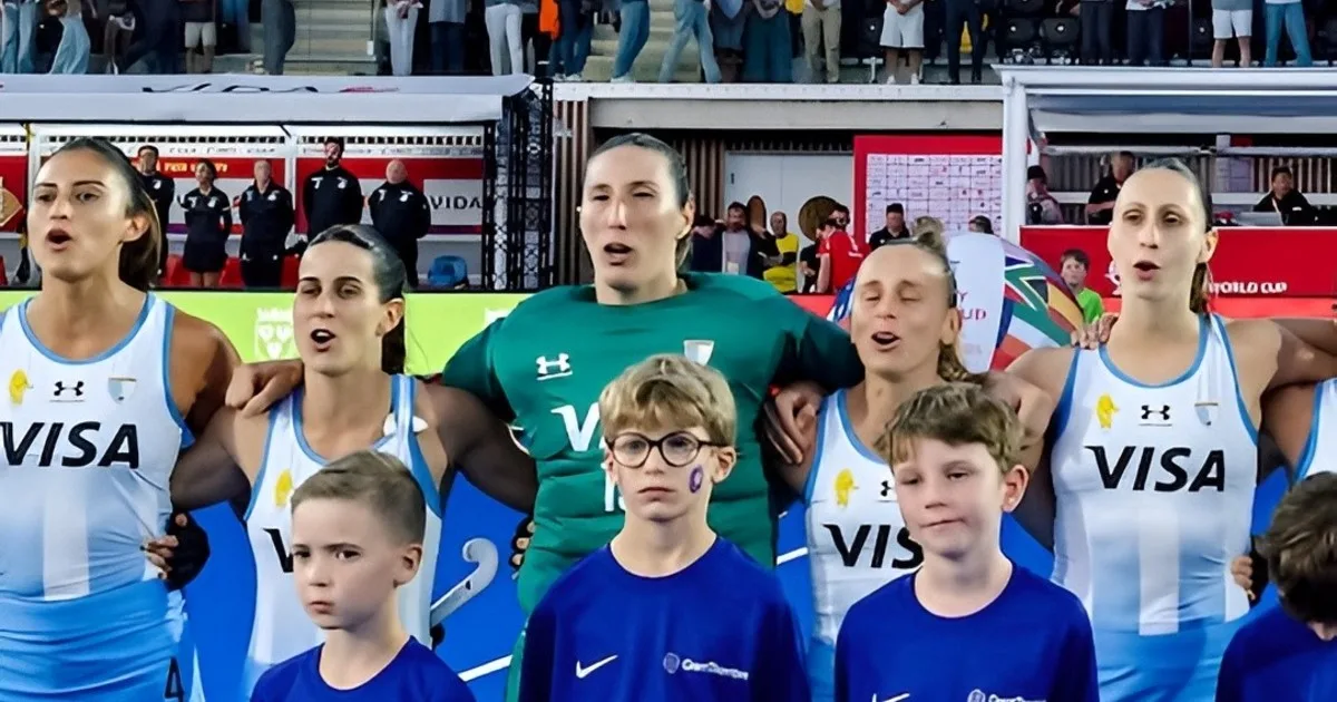 La emoción de Cristina Cosentino tras romperla contra Bélgica en el Mundial: "Somos locales donde sea"