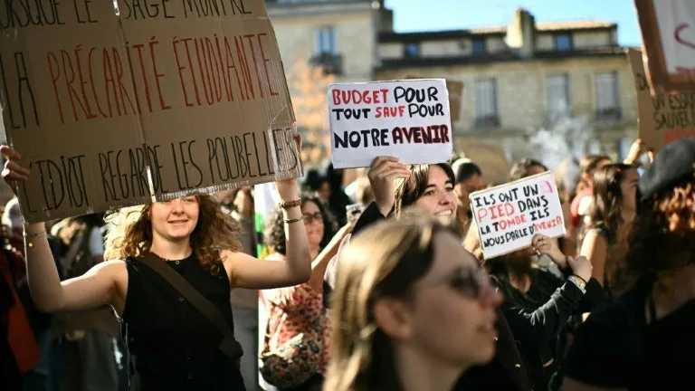 Colère des lycéens: le mouvement est approuvé par 54% des Français, mais leurs revendications ne suscitent pas toutes la même adhésion, selon un sondage
