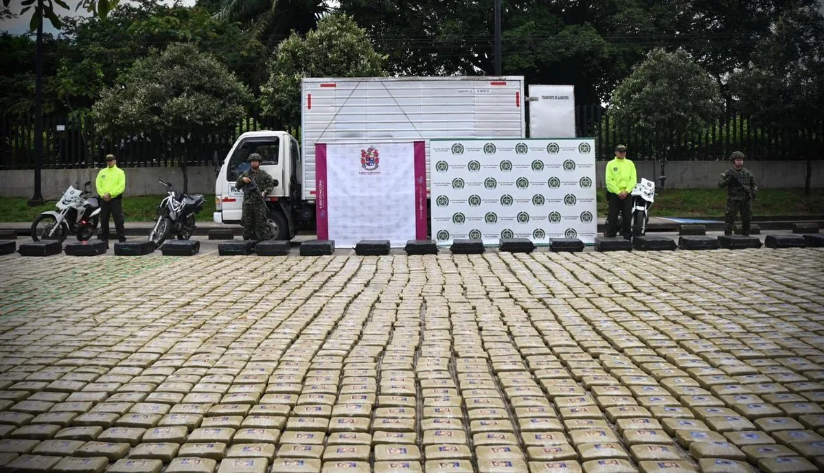 Incautaron más de cuatro toneladas de drogas vinculadas a disidencias de las Farc en Colombia