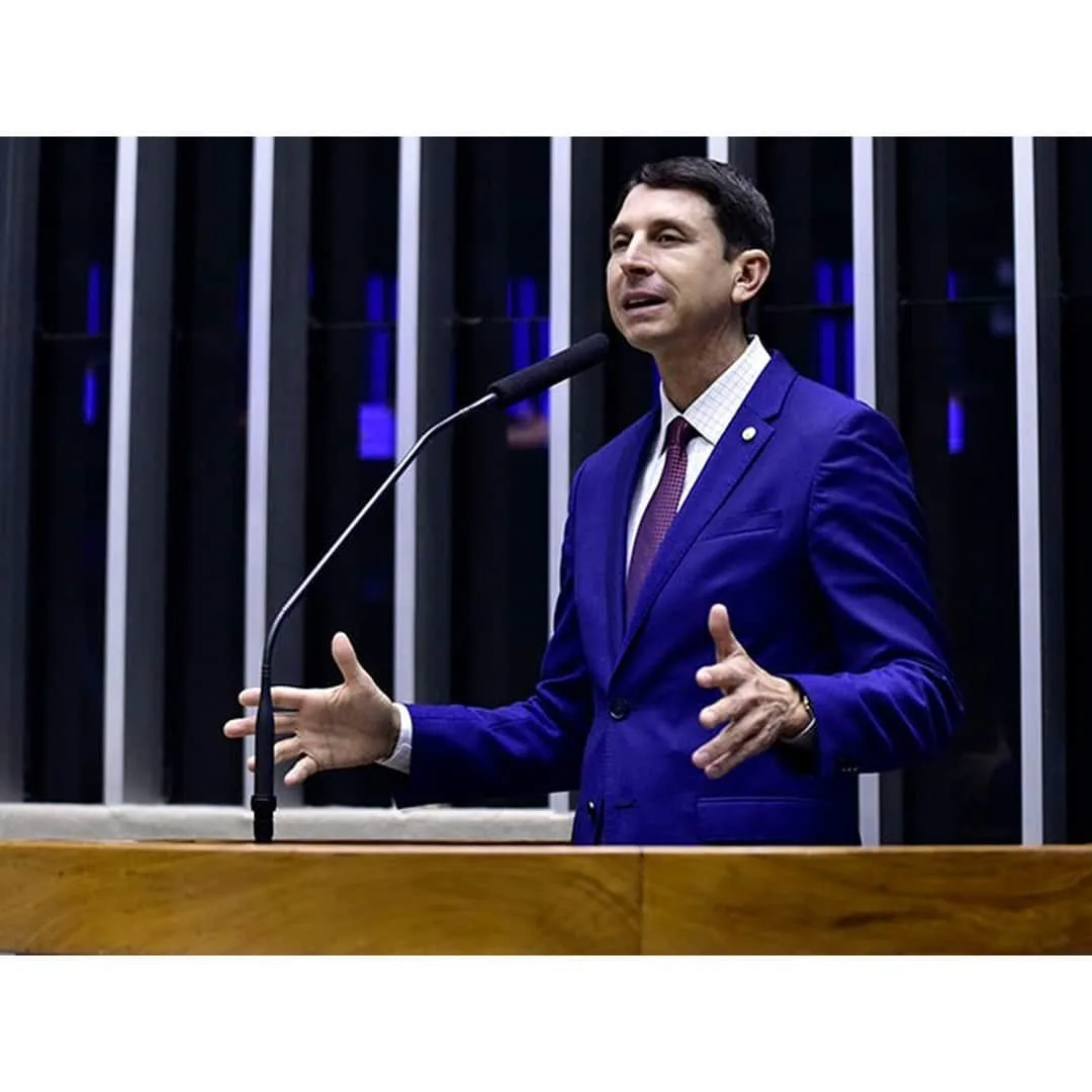 Juninho do Pneu (PSDB) é reeleito deputado federal pelo Rio de Janeiro com 64.440 votos