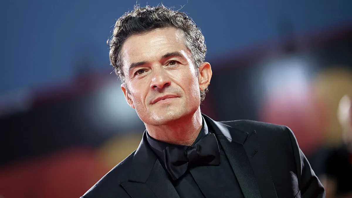 Orlando Bloom regresa al Festival de San Sebastián diez años después y ya ha causado furor a su llegada