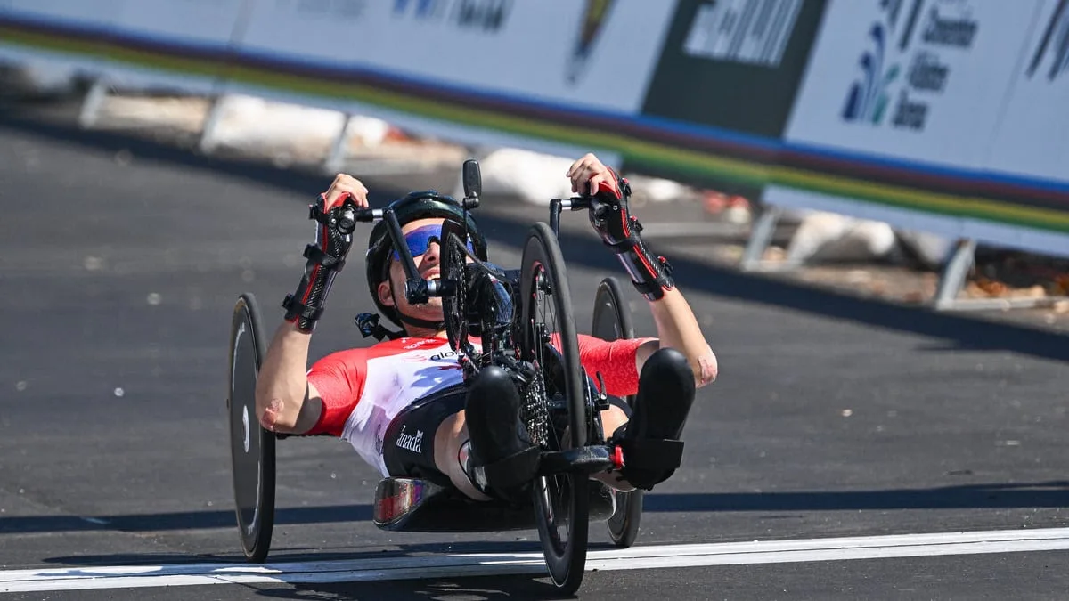 Canada's Maarten Duif races to silver at Para road cycling world championships