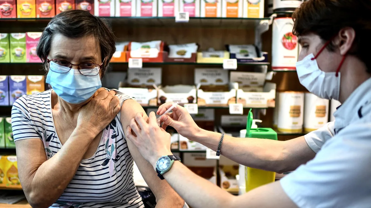 Ce qu’il faut savoir des campagnes de vaccination contre la grippe et le Covid-19 qui débutent ce mardi