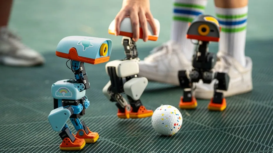 Microduck: Dieser putzige Entenroboter bringt dir KI bei