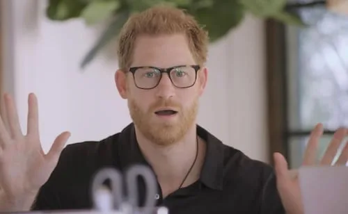 Príncipe Harry deberá pagar 11 millones de euros a editora del Daily Mail; perdió caso sobre recopilación de información