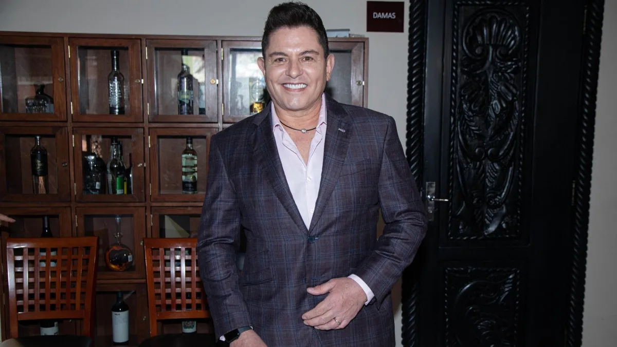 Hijo de Cepillín niega regaño de su papá a Ernesto Laguardia: ‘Los norteños hablamos muy golpeado’