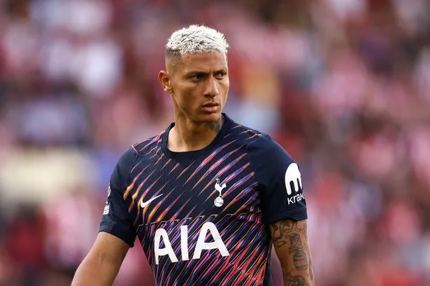 Richarlison launches incredible rant as Iliman Ndiaye twist threatens Everton return