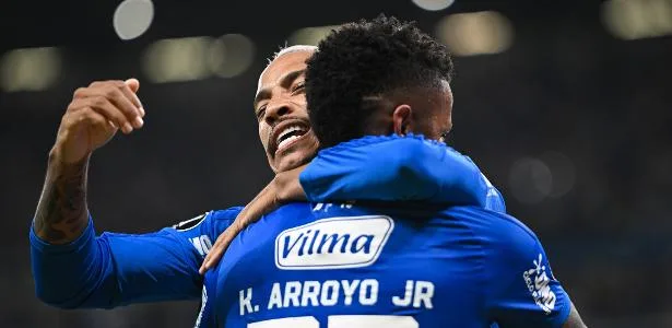 Cruzeiro vira sobre Fla no último lance, e Palmeiras pode abrir vantagem