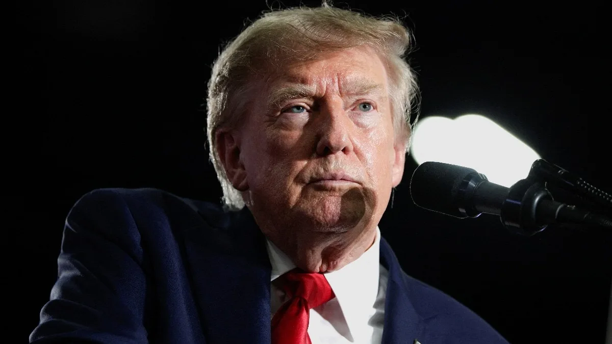 Six months on, Trump calls Iran conflict a little war, threatens to smack Tehran