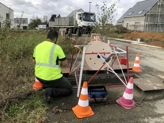 « Après 15 ans d’attente, on nous a enfin reliés à la fibre mais notre facture a bondi… donc j’ai dit stop ! »