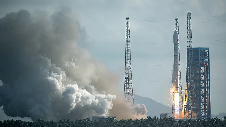 China launches new internet satellite group