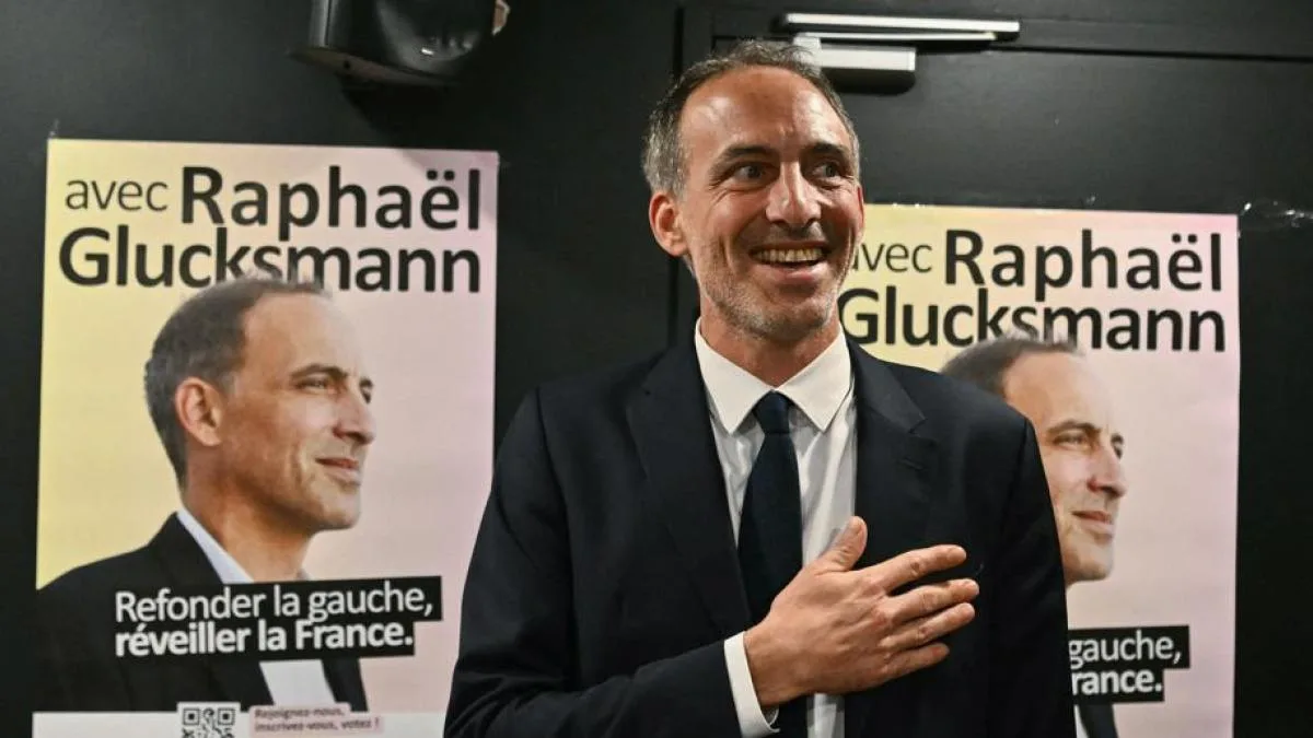 El eurodiputado Raphaël Glucksmann gana las primarias de los socialistas franceses