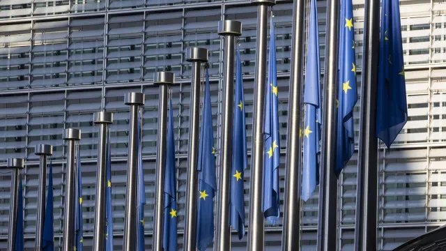 UE prolonga sanções à Rússia por sabotagens e ataques híbridos