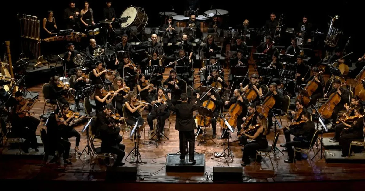 La Filarmónica de Río Negro llega a Viedma con música española y un director internacional