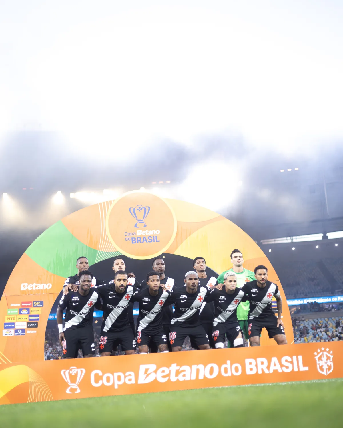 Contra o Vitória, Vasco tenta repetir feito que não alcança há mais de 30 anos na Copa do Brasil