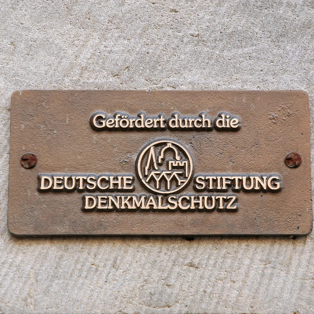 Schwarzbuch der Denkmalpflege - Stiftung: "Jeden Tag geht ein Denkmal verloren"