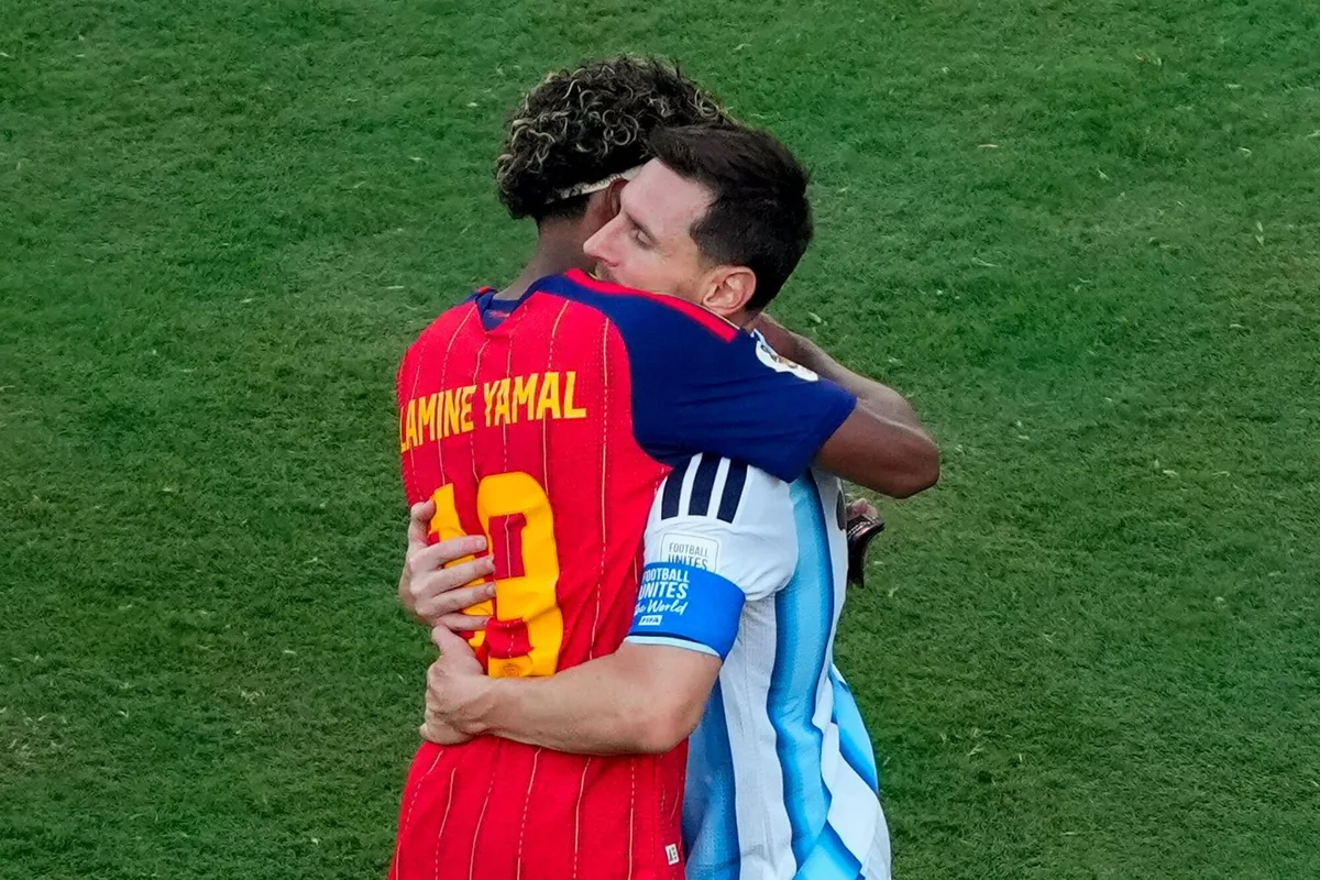 Lamine Yamal elogió a Lionel Messi por su Mundial “legendario” y reveló por qué quiere enfrentar a Real Madrid