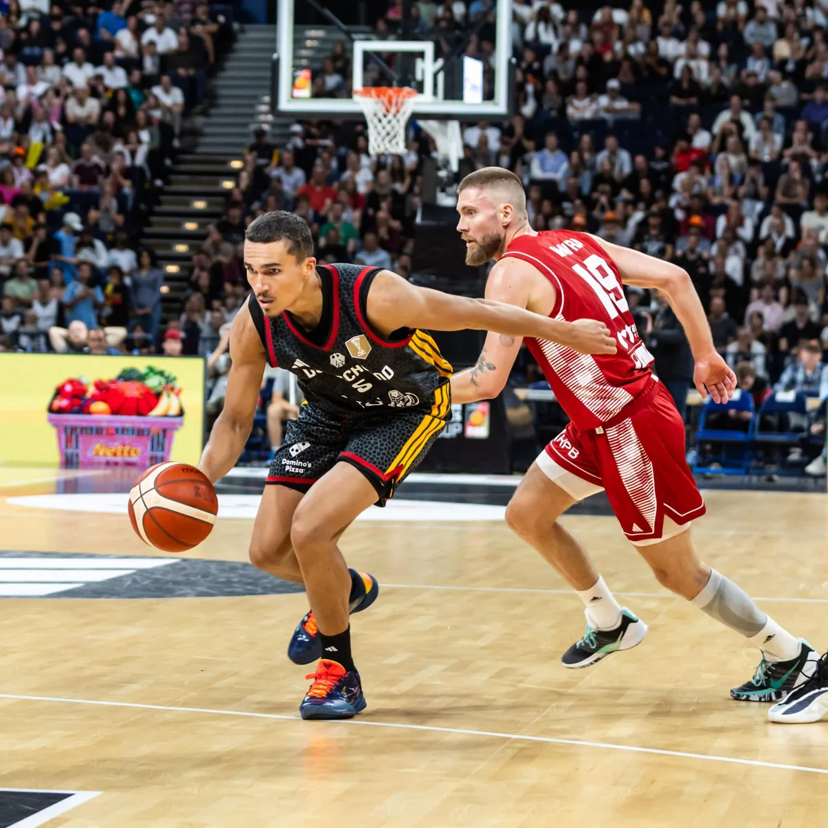 Hamburg - Deutsche Basketballer gewinnen Supercup