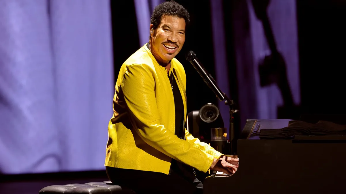 Lionel Richie, ingresado en la UCI a los 77 años tras sufrir un nuevo problema de salud durante un concierto