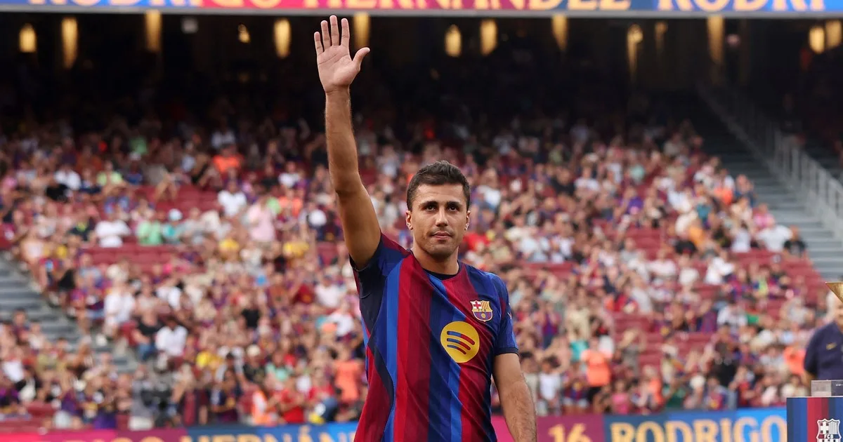 Video: la impactante ovación para Rodri en el Trofeo Joan Gamper