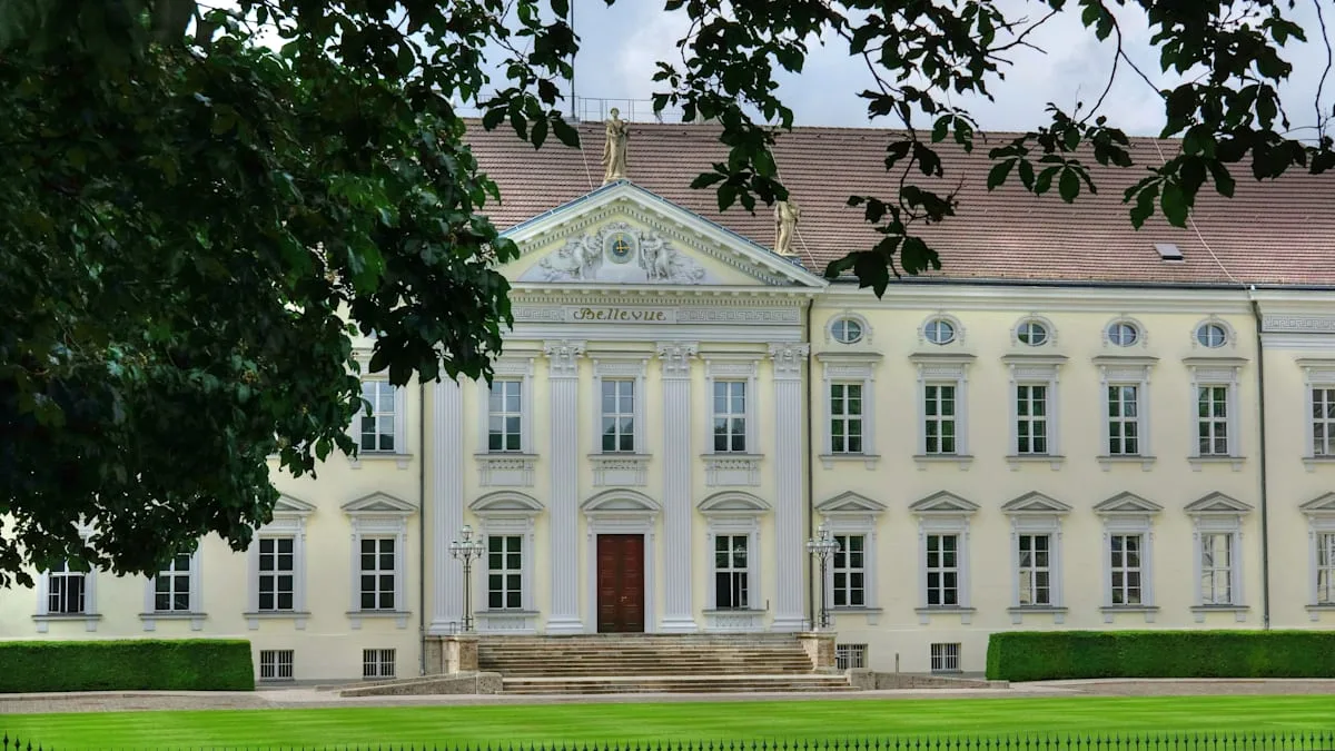 „Ein Trend, dass die Kosten bei öffentlichen Bauvorhaben immer weiter aus dem Ruder laufen“