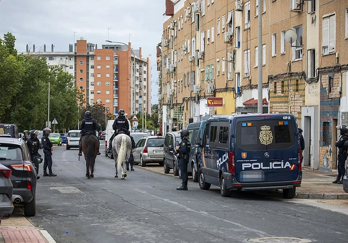 La Policía Nacional refuerza su presencia en Huelva por temor a represalias tras el tiroteo