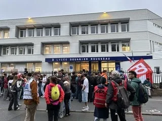 Mobilisation des lycéens en Mayenne : quels établissements sont à nouveau bloqués ce mardi 13 octobre ?