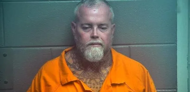 Homem que ganhou R$ 850 milhões em loteria é preso pela 5ª vez nos EUA
