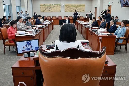 여야, 교육위서 '수시 먹통' 유웨이·대교협에 한목소리 질타