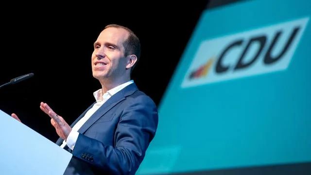 CDU nach Wahlniederlagen: Hamburger CDU-Chef bringt Vertrauensfrage des Kanzlers ins Spiel