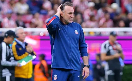 Gabriel Milito acepta que Chivas vive "un mal momento; evita hablar sobre su renovación