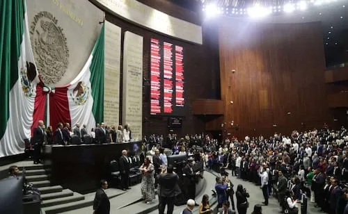 Diputados aprueban Ley de Derechos y contribuciones irán a la Defensa, Migración y Tesorería; envían al Senado