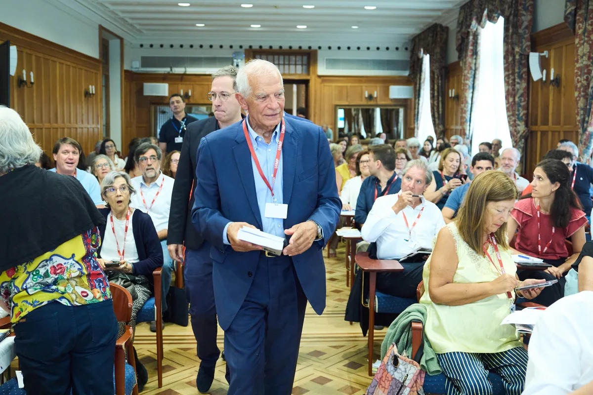 Borrell asegura que la política exterior de España “tiene un coste”