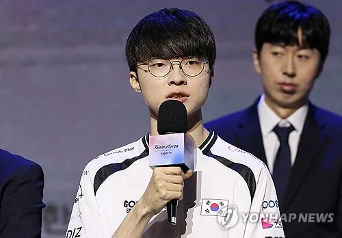 '전설' 페이커 이상혁 기념우표 기획전시관 열린다
