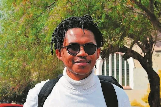 Gossip blogger Musa Khawula must apologise or face jail time or fine