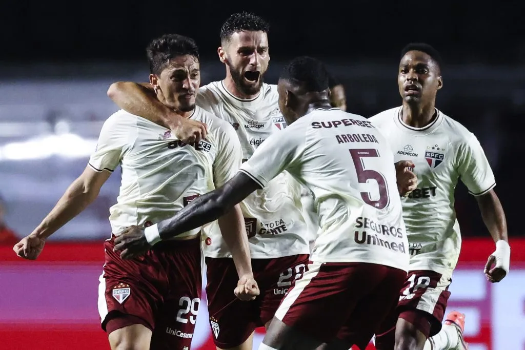 São Paulo perde titular para duelo com o Internacional