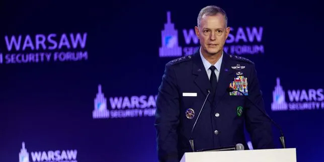 OTAN : « Si quelqu’un est assez insensé pour nous attaquer, nous nous battrons », dit le général Alexus Grynkewich
