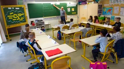 "C’est super parce que ça rentre déjà dans le concret" : la formation des futurs enseignants fait plus de place à la pratique
