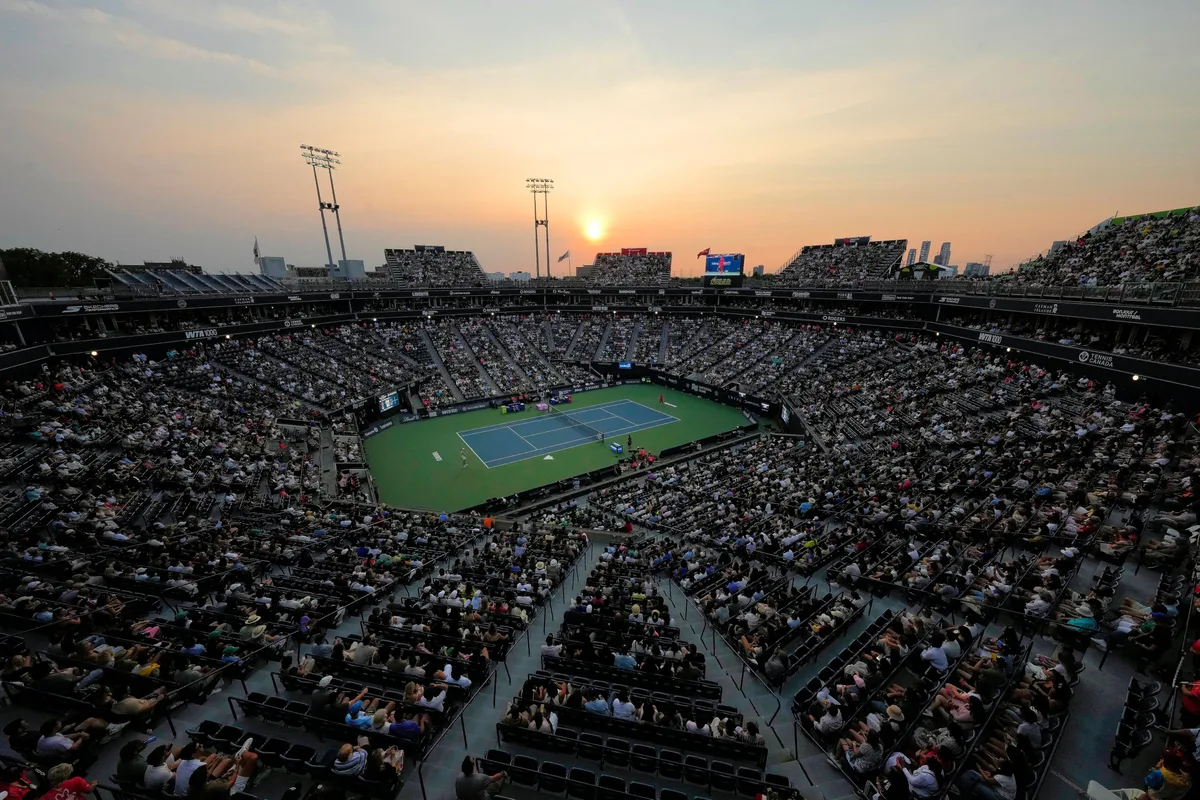 Canadian, U.S. tennis federations met during NBO to talk about growing the game