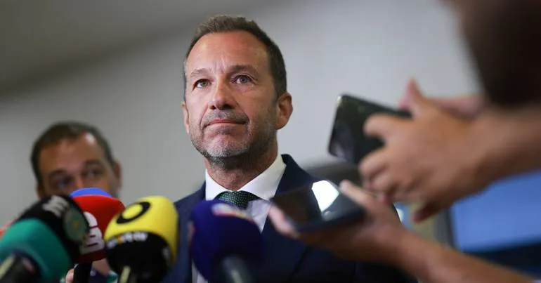 Das escutas à corrupção: Varandas responde a Montenegro