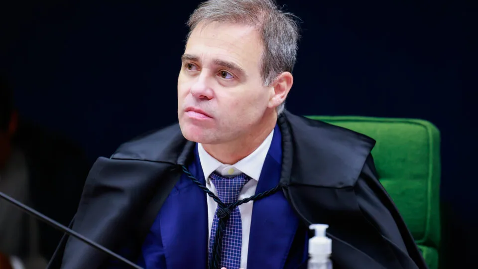 Mendonça levará pedido de investigação contra Moraes ao plenário mesmo se PGR for contra