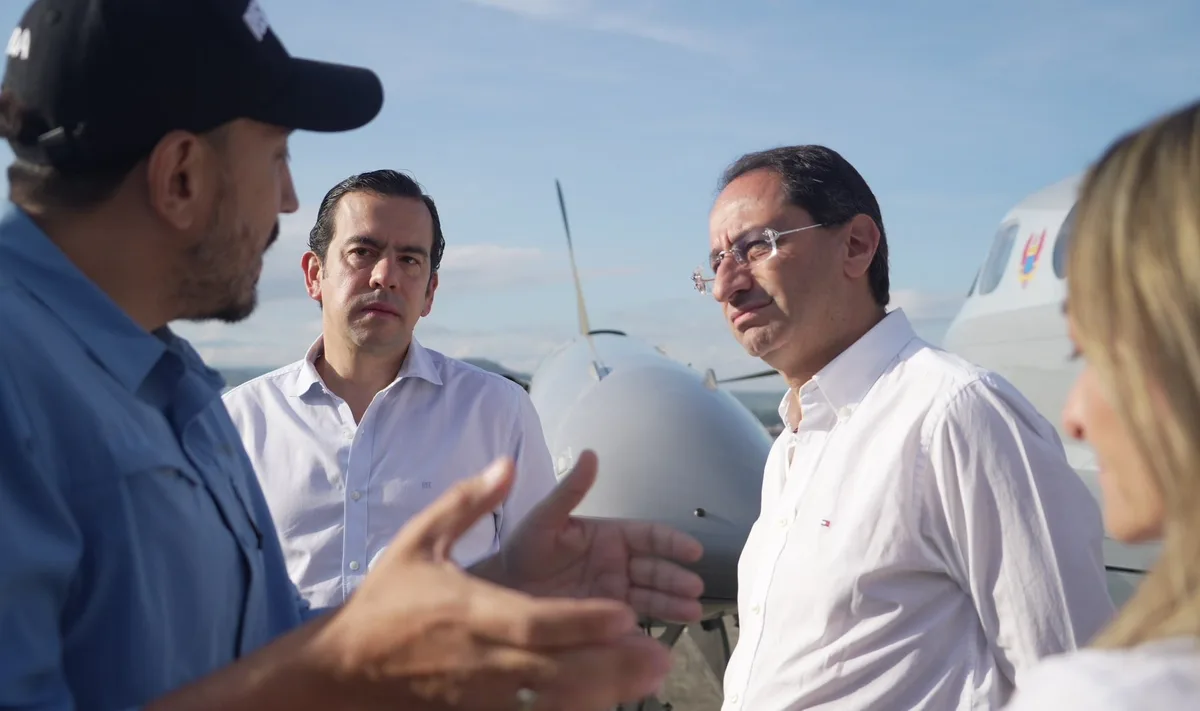 Vicepresidente José Manuel Restrepo anunció subsidios de arrendamiento y evalúa congelar precios tras el terremoto