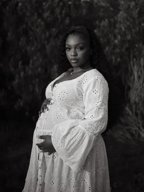 Kay Yarms announces she is expecting her first child