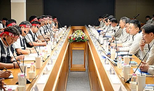현대차 노사, 올해 임협 잠정합의…기본급 10만원 인상