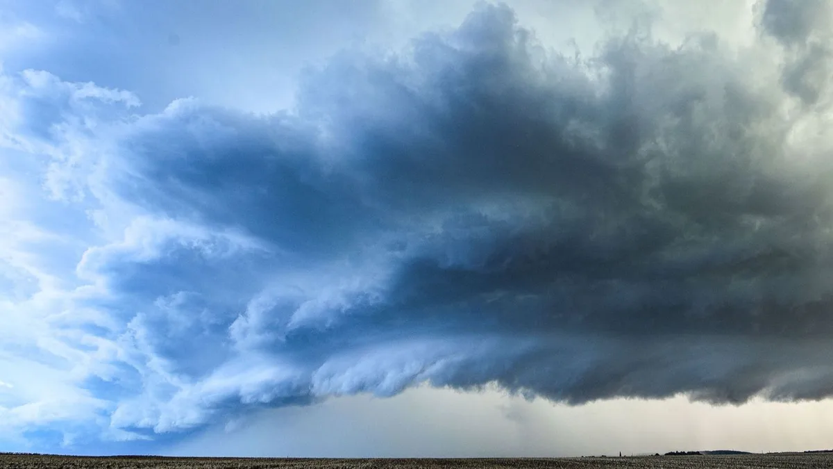 Gewitterschäden: Unwetter tobt in Hessen – Mehrere Häuser unbewohnbar