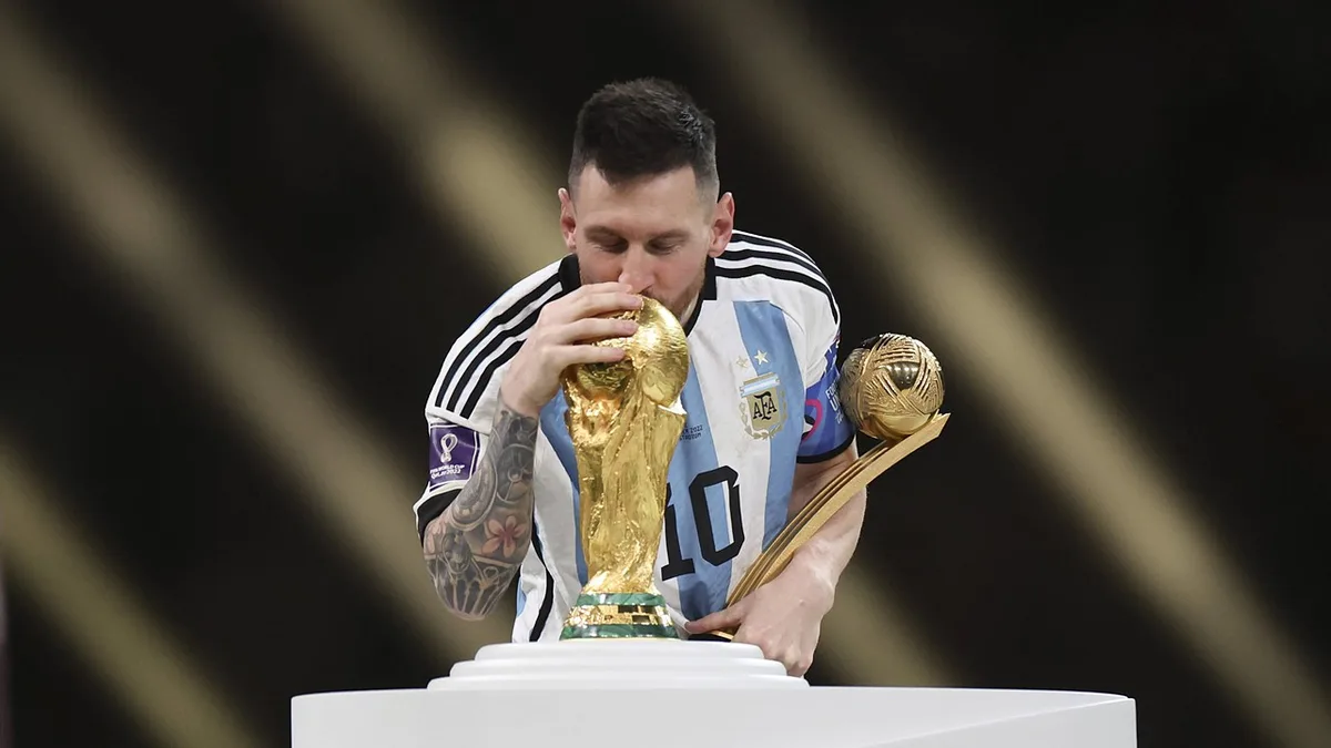 Messi e a glória na Argentina: a história que começou com uma expulsão aos 45 segundos