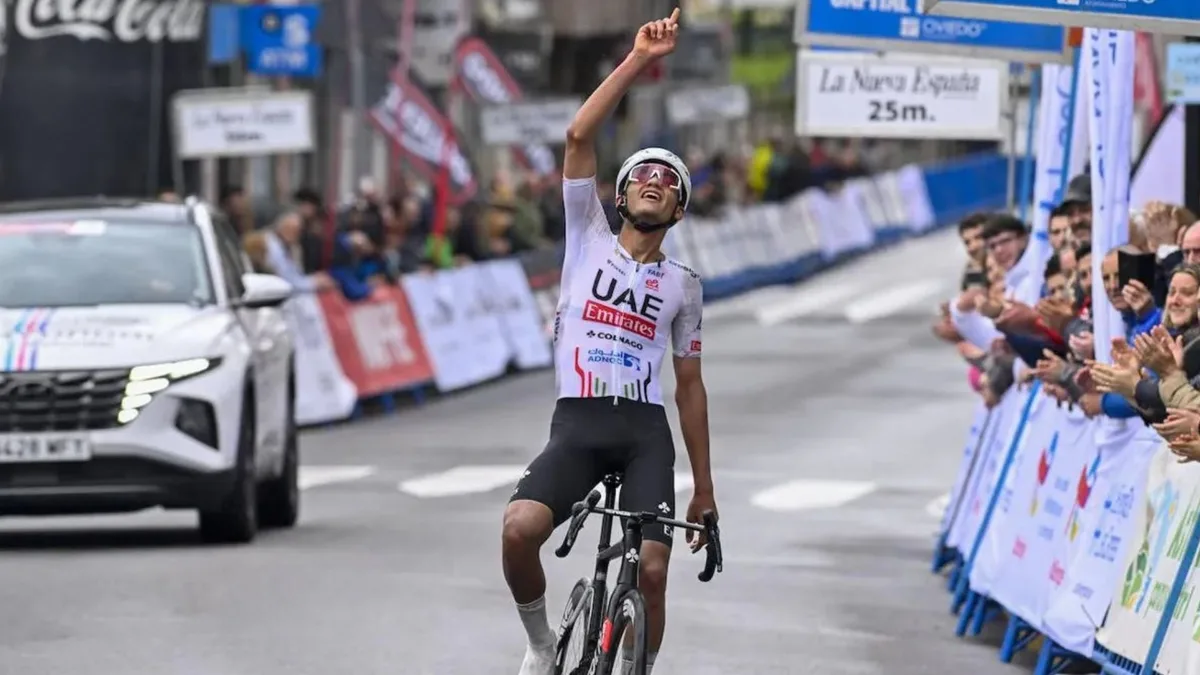 Quiénes son los mexicanos que acompañarán a Isaac del Toro en el Mundial de Ciclismo de Ruta