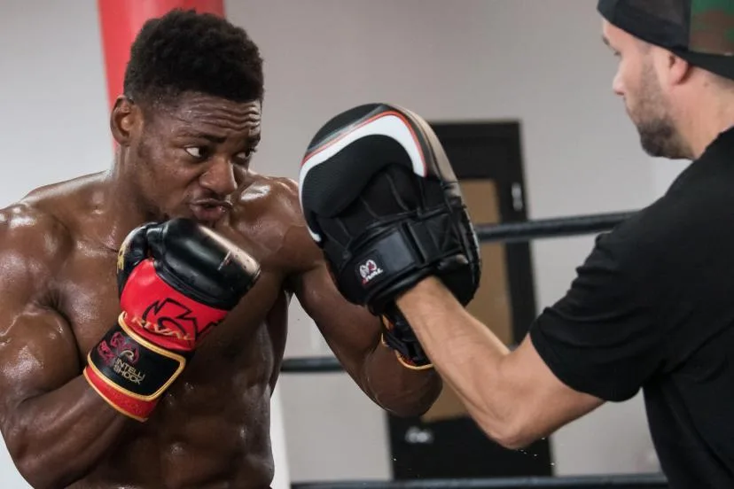 Christian Mbilli et « Canelo » Alvarez entament leur préparation en vue du Championnat du monde WBC des super-moyens