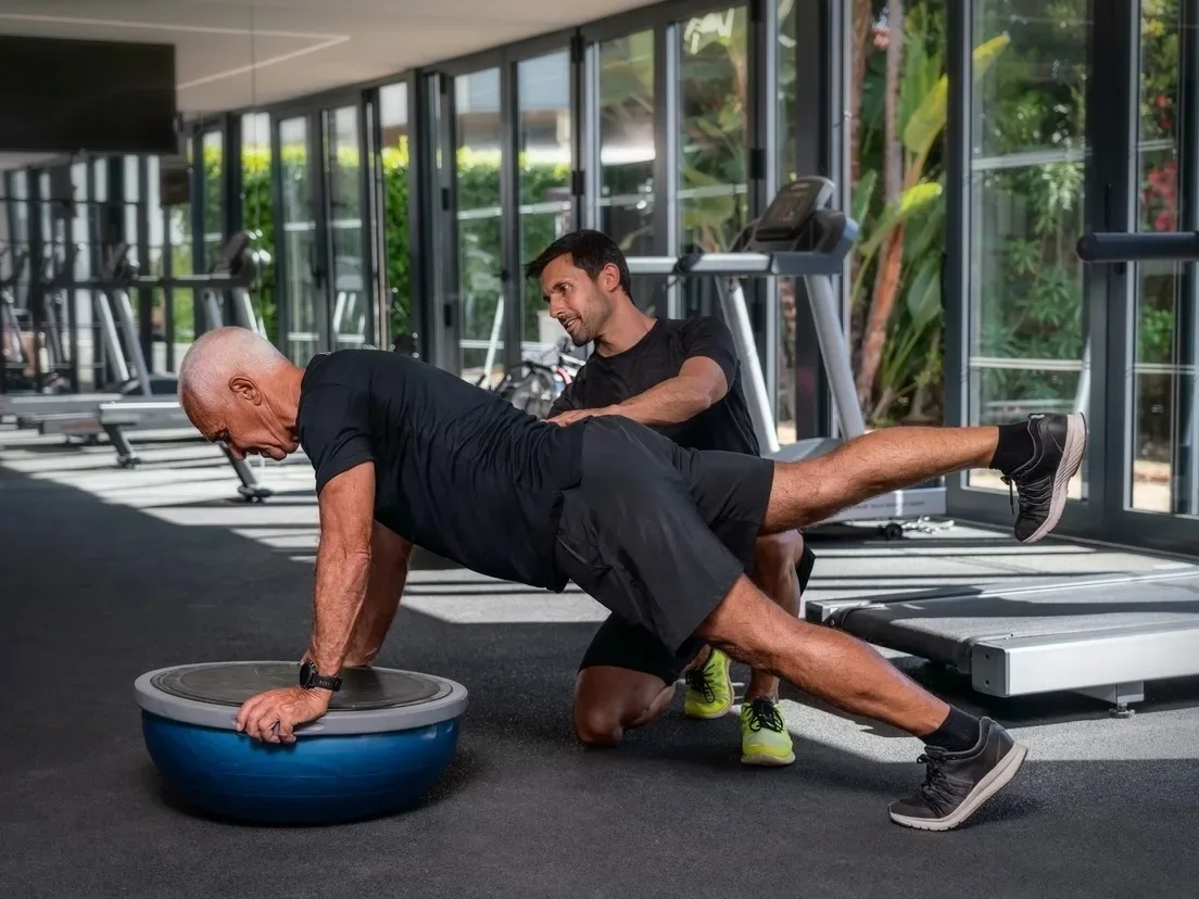 Estudo aponta tempo ideal por semana de musculação para viver bem