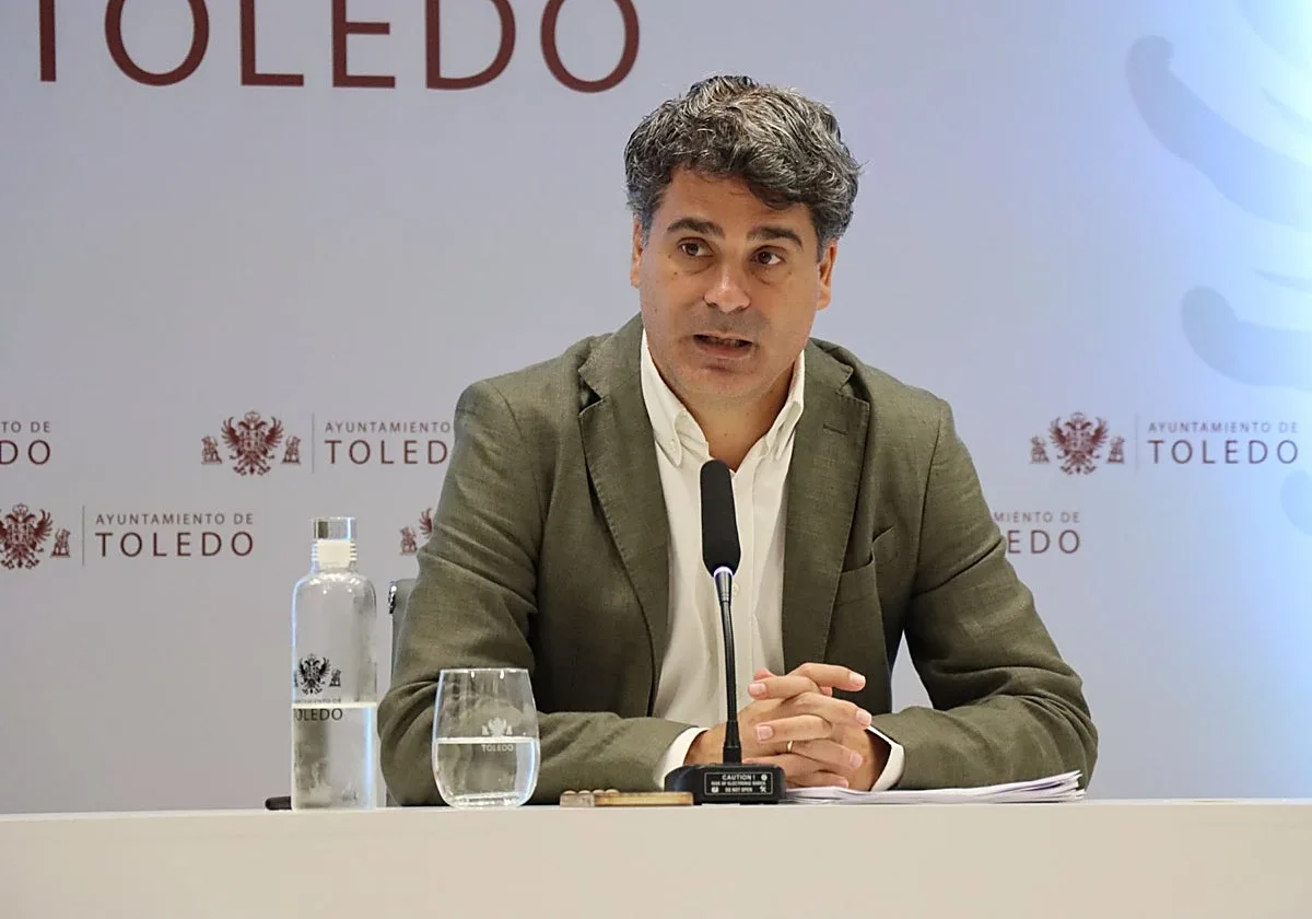 El Gobierno de Velázquez reclama fechas para el tercer carril: «¿Es la definitiva o es otro balón hacia delante?»